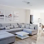 Apartment εrmis Mini #2 *