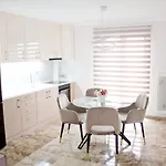 εrmis Mini #2 Apartment *